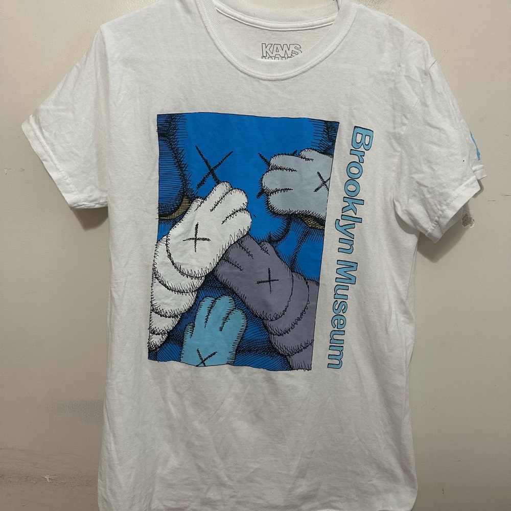 Kaws Brooklyn Museum “What A Party” Tee  Men’s Size Small T-Shirt